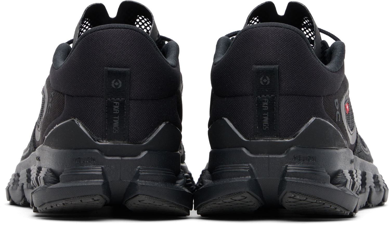 Кецове и обувки On Running On Black FKA twigs Edition Cloud X Sneakers Черно | 3MF10910553, 1