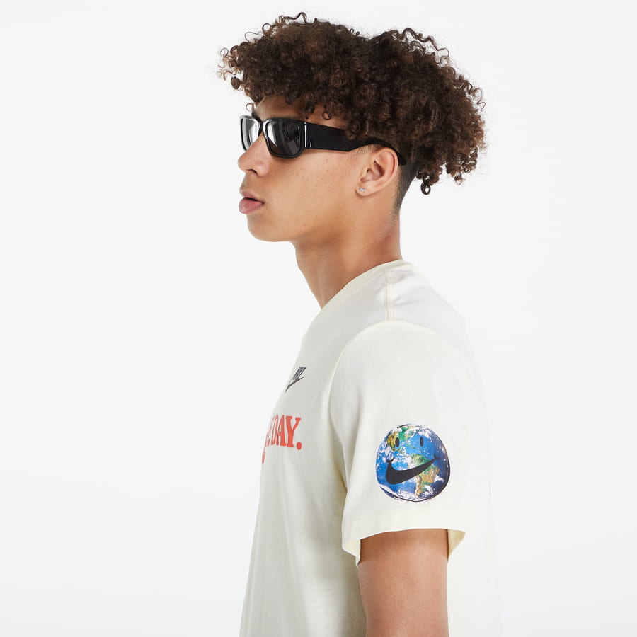 Тениска Nike Have Day T-shirt Бежово | DM6397-113, 1