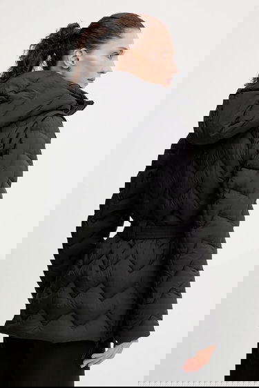 Пухо яке Helly Hansen Hooded Belted Chevron Puffer Jacket WINTER BLISS Черно | 54457, 3