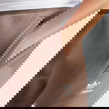 Спортни панталони adidas Originals Trefoil Essentials Pants Бежово | IR7799, 5