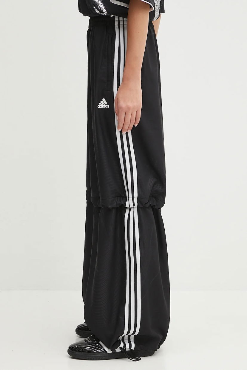 Спортни панталони adidas Originals adidas Originals Oversized Trackpants Черно | KE9783