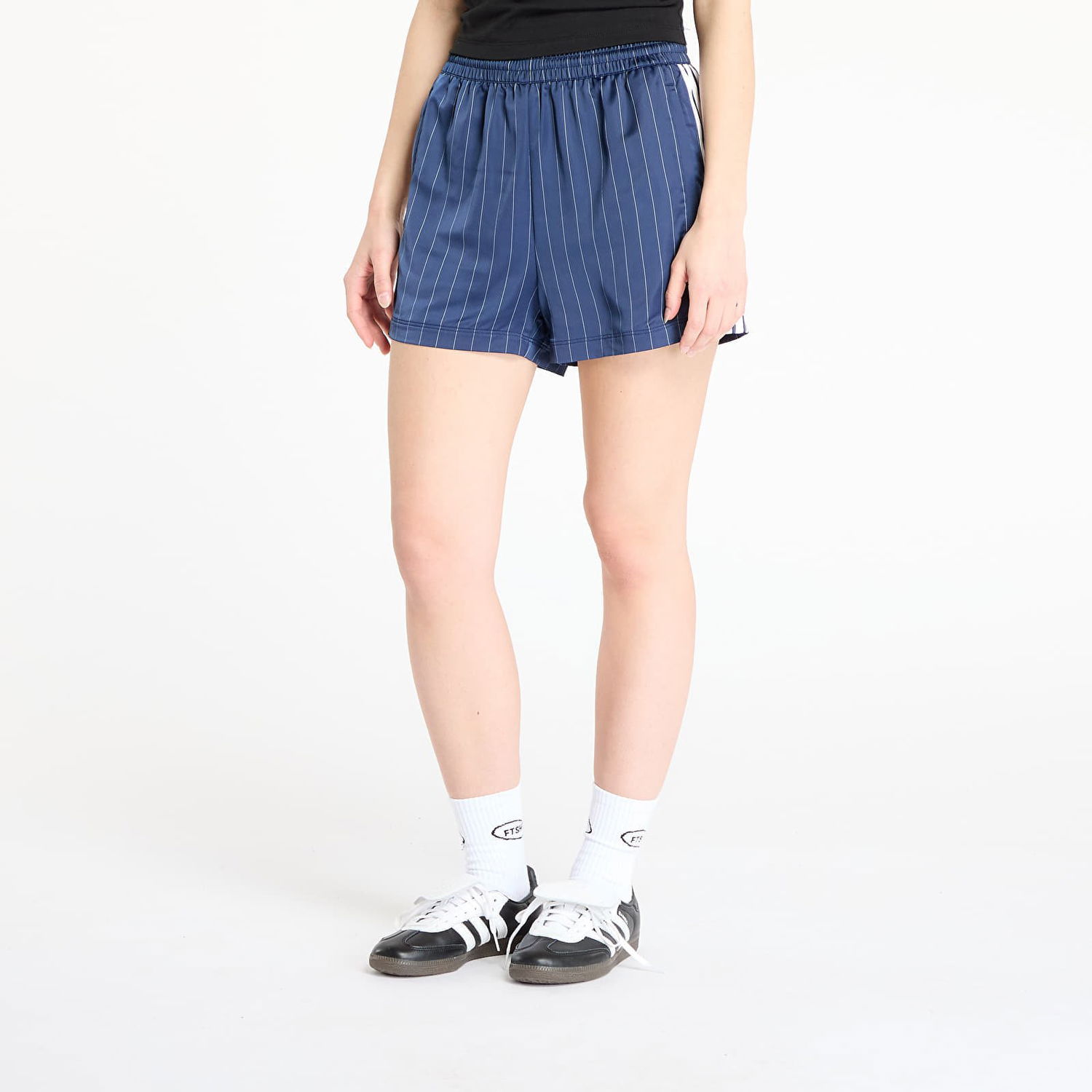 Къси панталони adidas Originals adidas Originals Pin-Stripe Satin Shorts Тъмно синьо | KD2285, 0