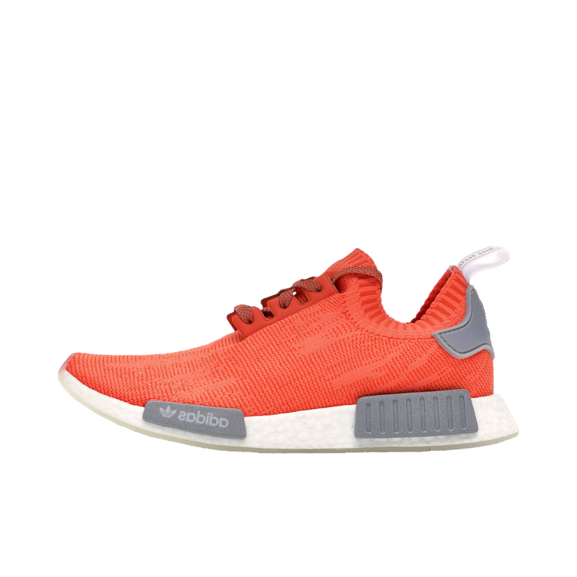 Кецове и обувки adidas Originals NMD R1 Trace Orange Оранжево
 | B43522
