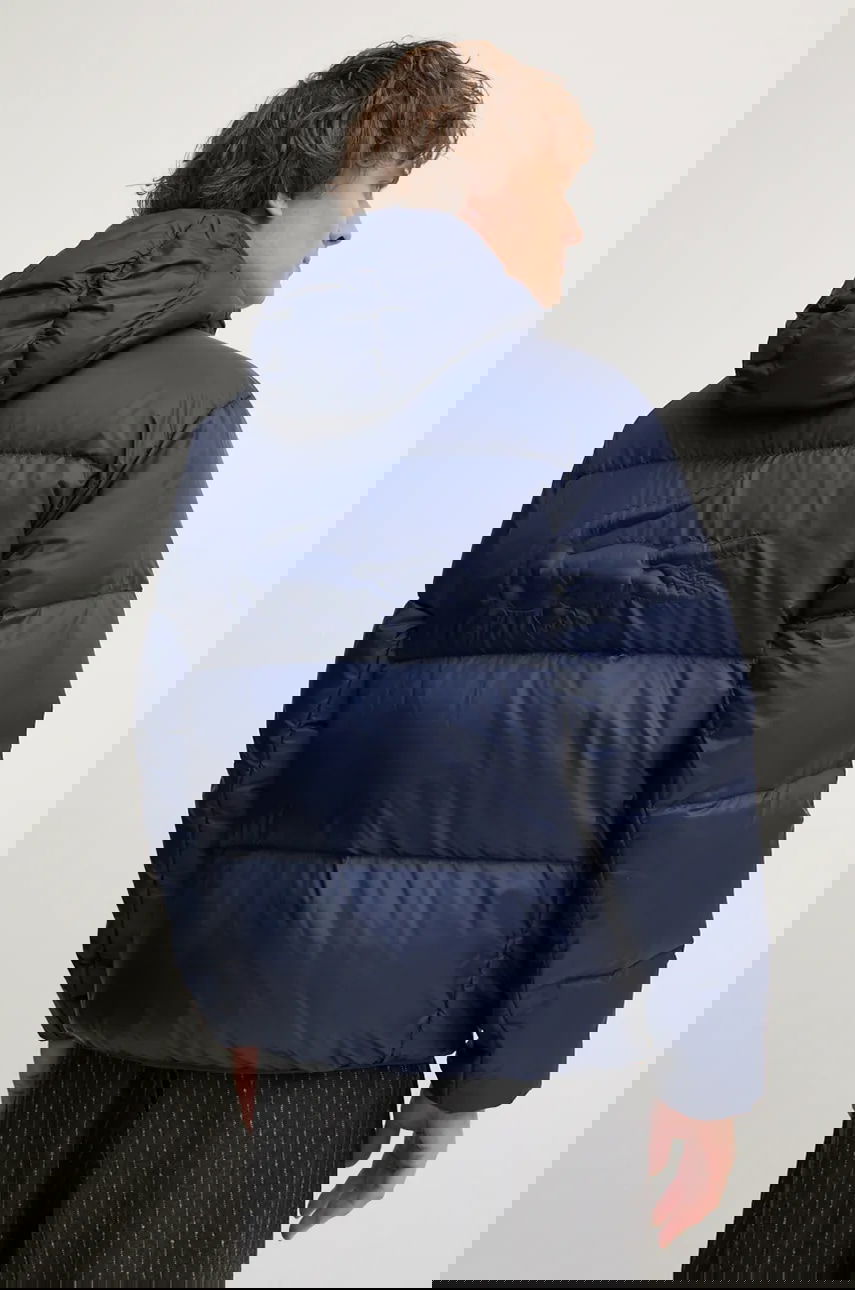 Пухо яке Lacoste Hooded Winter Puffer Jacket with Embossed Back Design Тъмно синьо | BH2905, 0