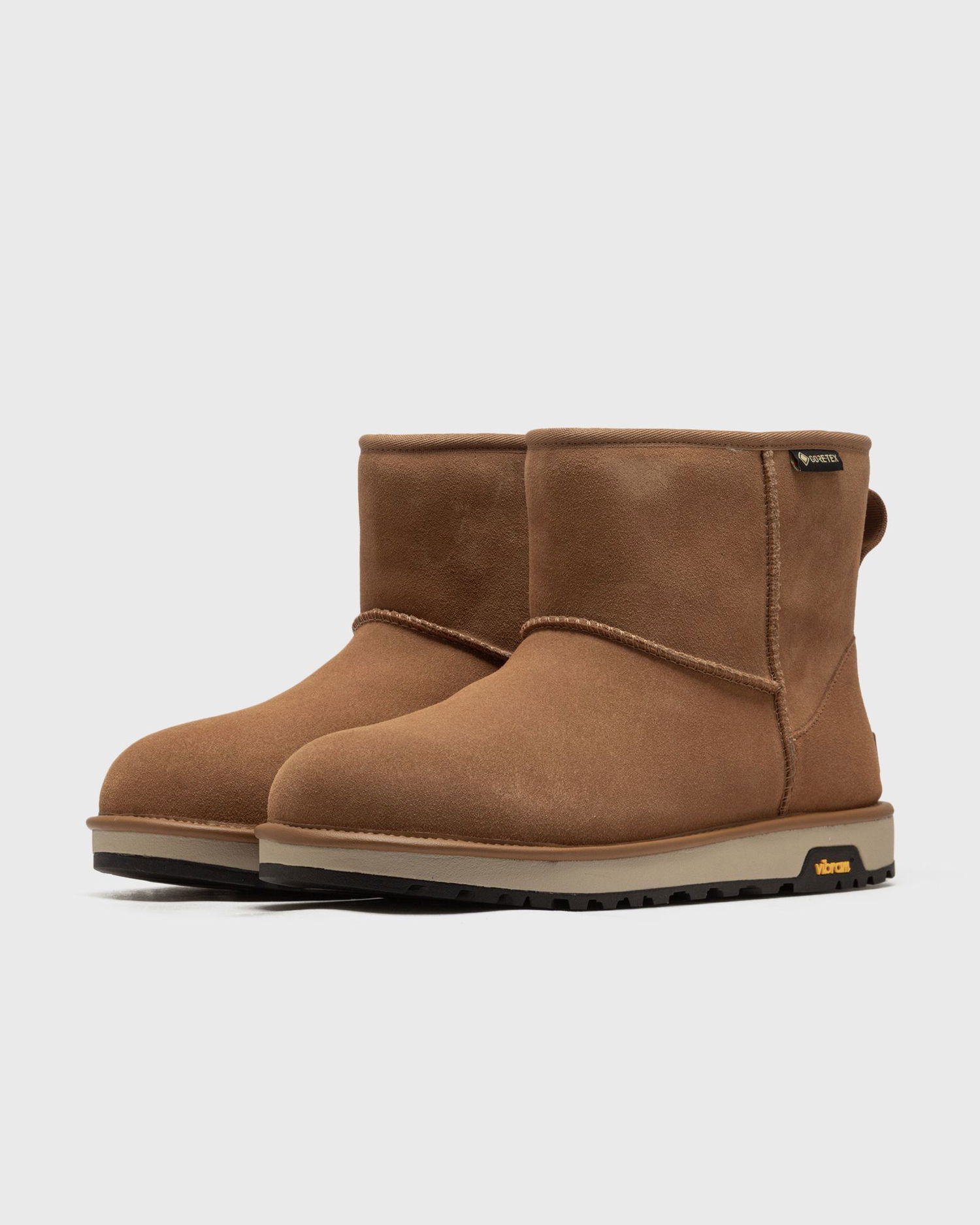 Кецове и обувки UGG Classic Mini GTX Boots Кафяво | 1171150-CHE, 1