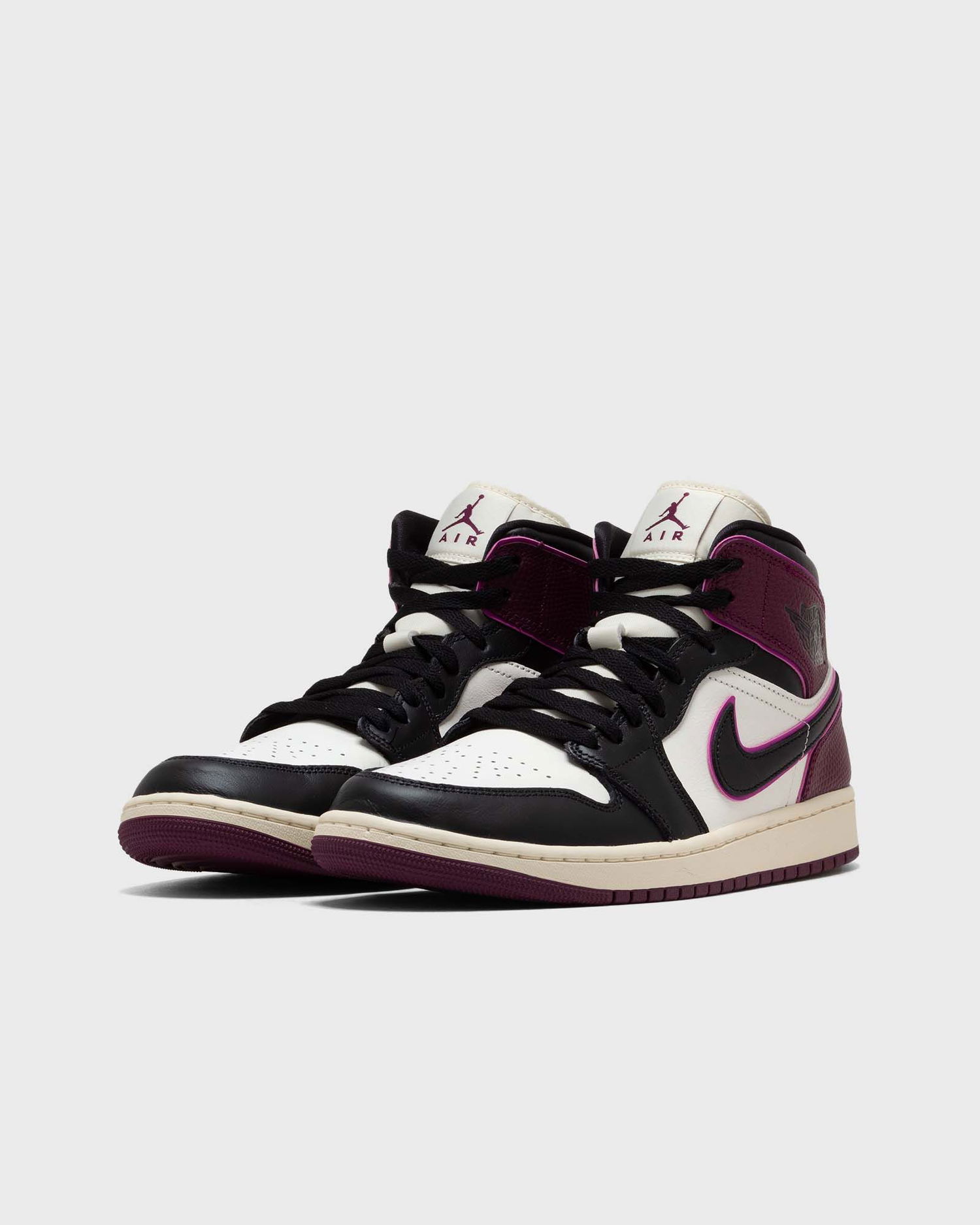 Кецове и обувки Jordan Air Jordan 1 Mid W Черно | FQ7818-101, 1