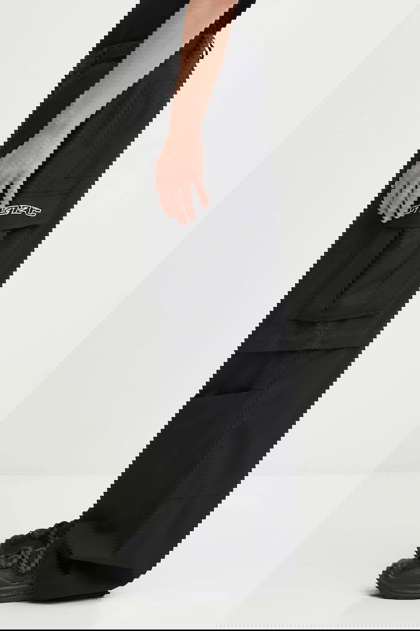Карго панталони 032C 032C 'Double-Edged Sword' Wide-Leg Cargo Pants Черно | F25.URW.1001.000, 1