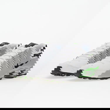 Кецове и обувки Nike Shox Nz Зелено | 378341-113, 5