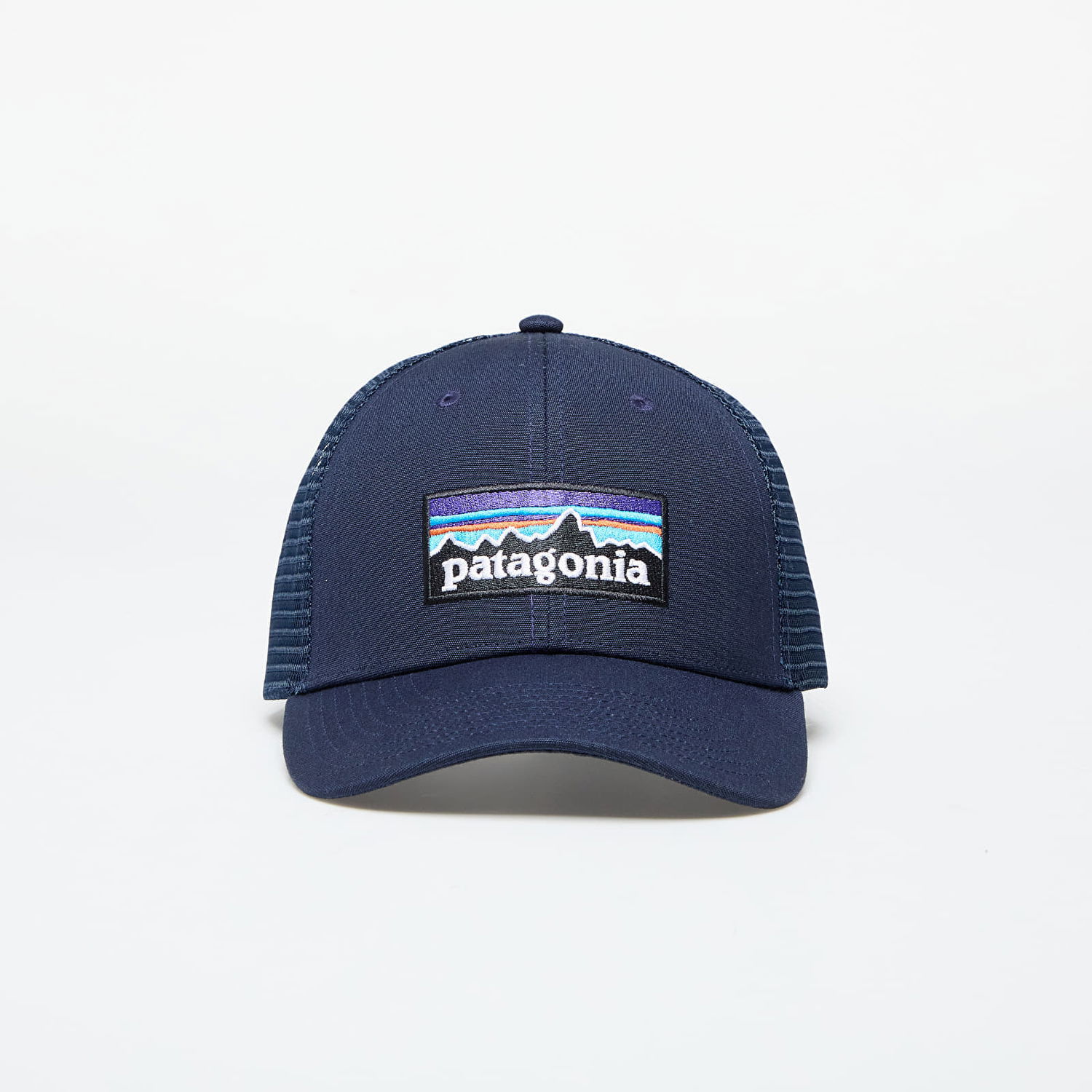 Шапка Patagonia P-6 Logo LoPro Trucker Hat Тъмно синьо | 38283 NENA, 0