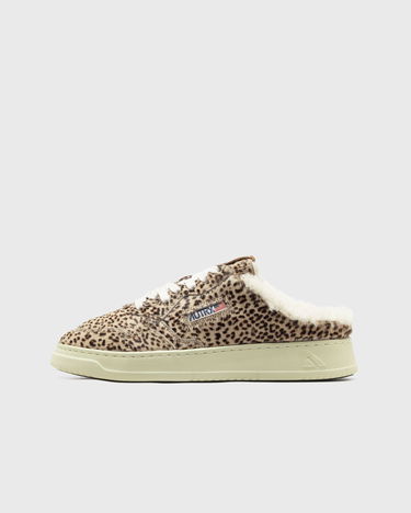 Кецове и обувки Autry WMNS MULE LOW Бежово | MULWYX01, 2