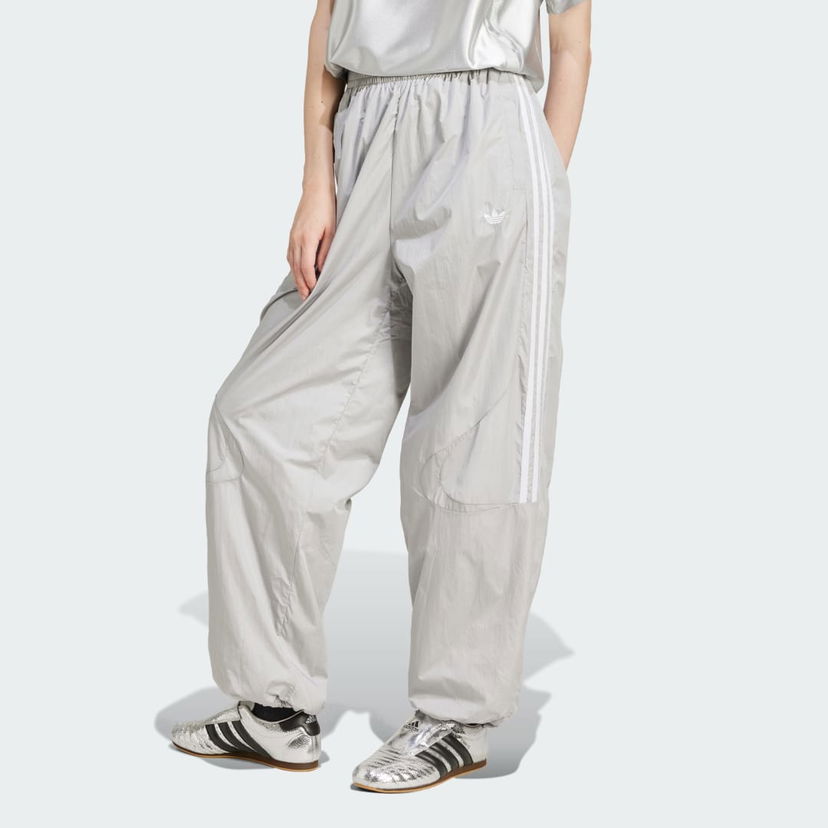Спортни панталони adidas Performance Adicolor Teamgeist Oversized Track Pants Сиво | JD0258