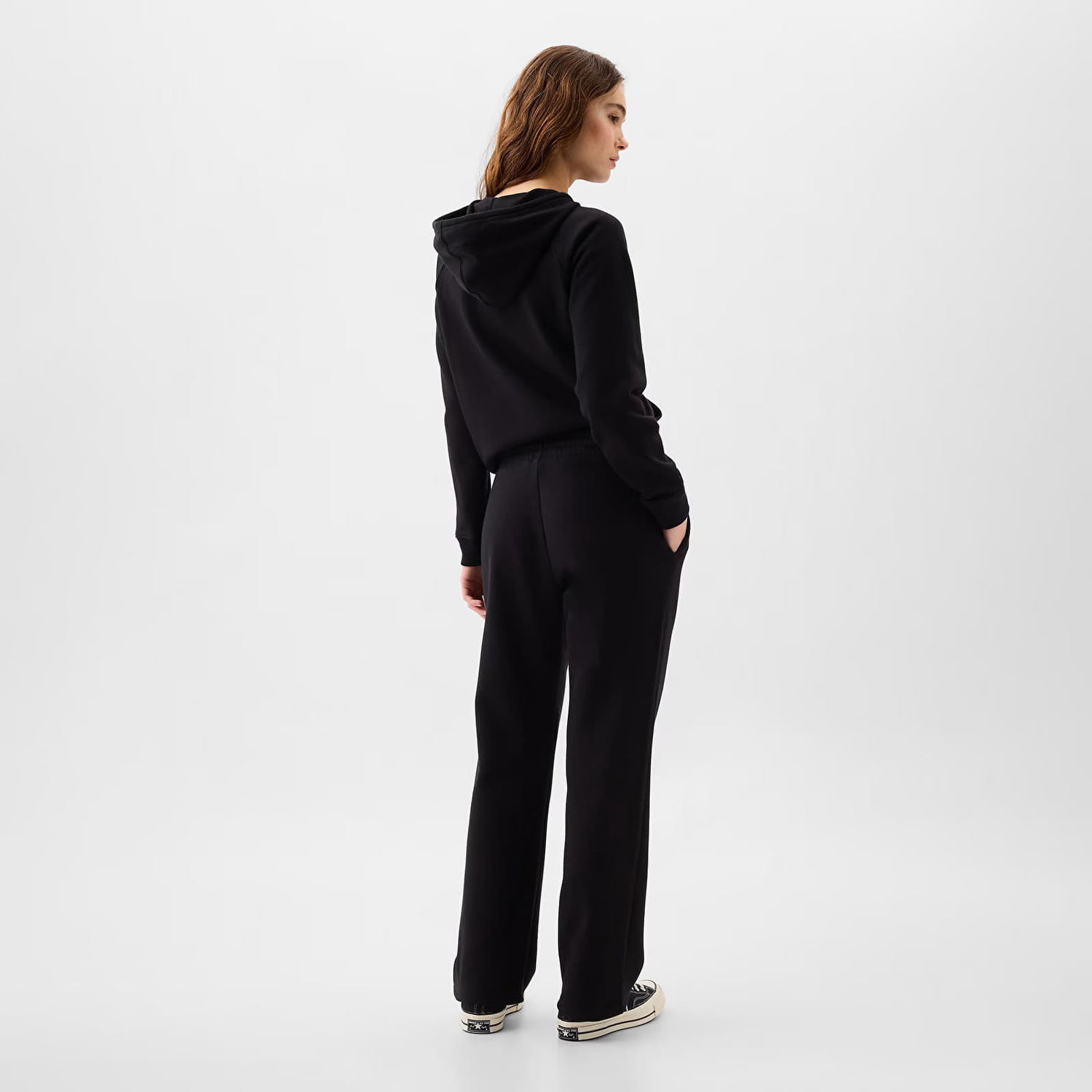 Спортни панталони GAP Logo Boot Sweatpants True Black M Черно | 430369-08, 1