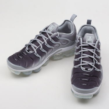 Кецове и обувки Nike Air Vapormax Plus Сиво | 924453-007, 2
