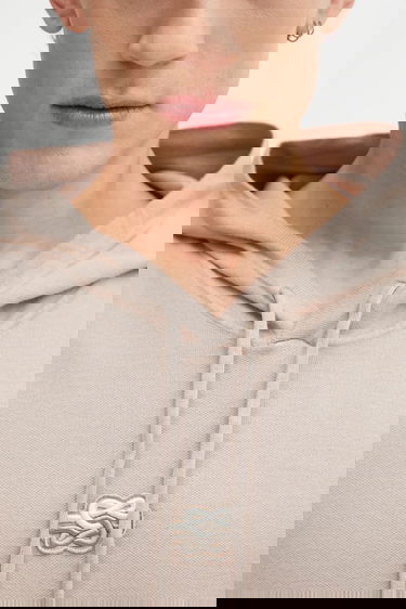 Суитчър Filling Pieces Knit Hoodie with Applique Бежово | 422532500265, 3