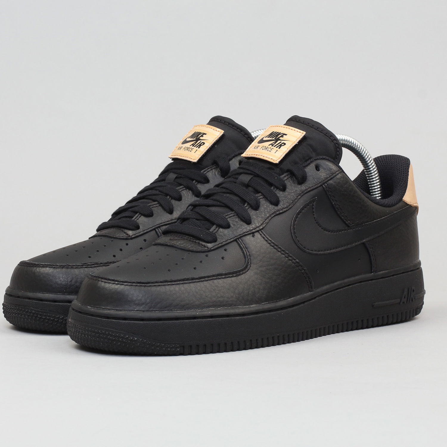 Кецове и обувки Nike Air Force 1 Low '07 LV8 ''Leather Tongue'' Черно | 718152-016, 1