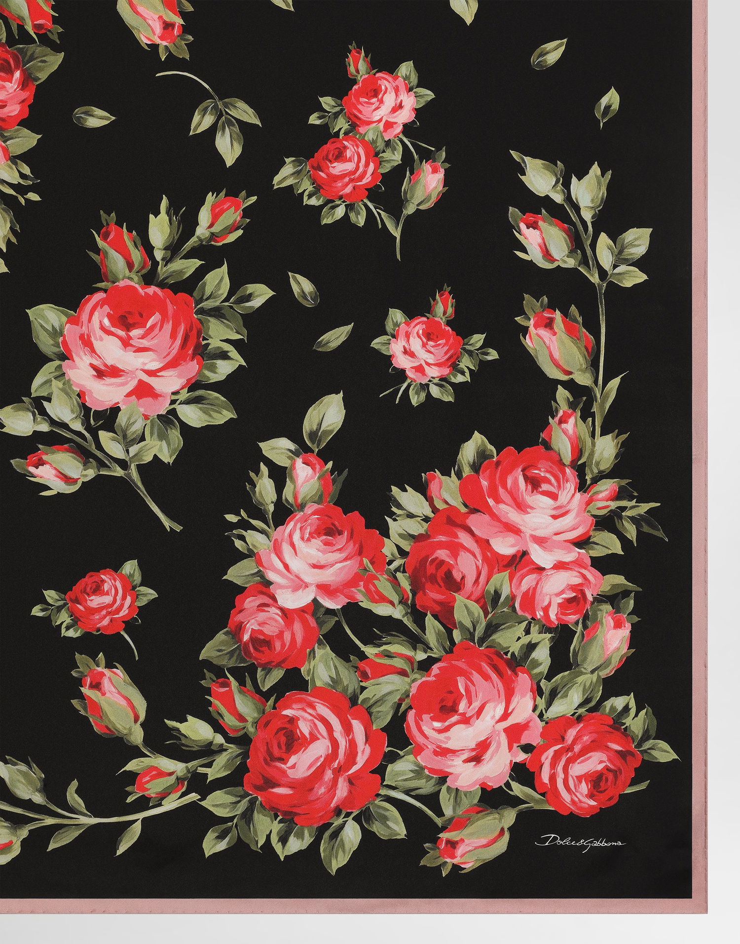 Шал Dolce & Gabbana Dolce & Gabbana Rose Bouquet-print Silk Twill Scarf 90x90 Onesize Многоцветен | FN090RGDDPLHN5ZN, 1