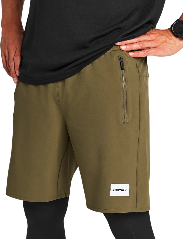 Motion Shorts 8"