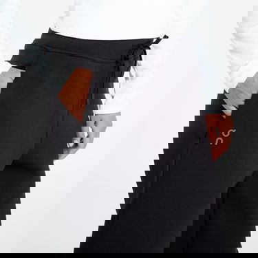 Спортни панталони On Running Focus Tech Sweatpants Черно | 1WF30390553 W, 1