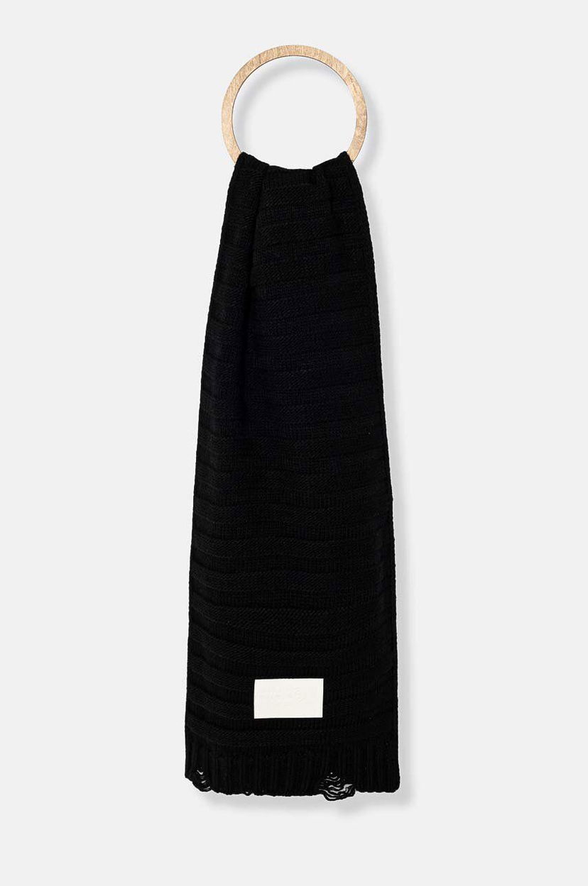 Шал Maison Margiela Wool Scarf With Applique Черно | S52TE0054.M13040
