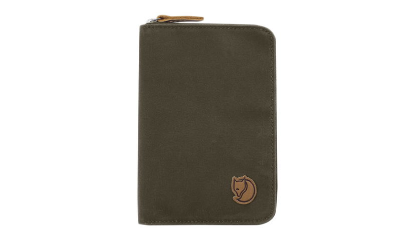 Портфейл FJÄLLRÄVEN Fjällräven Passport Wallet Зелено | F24220-633