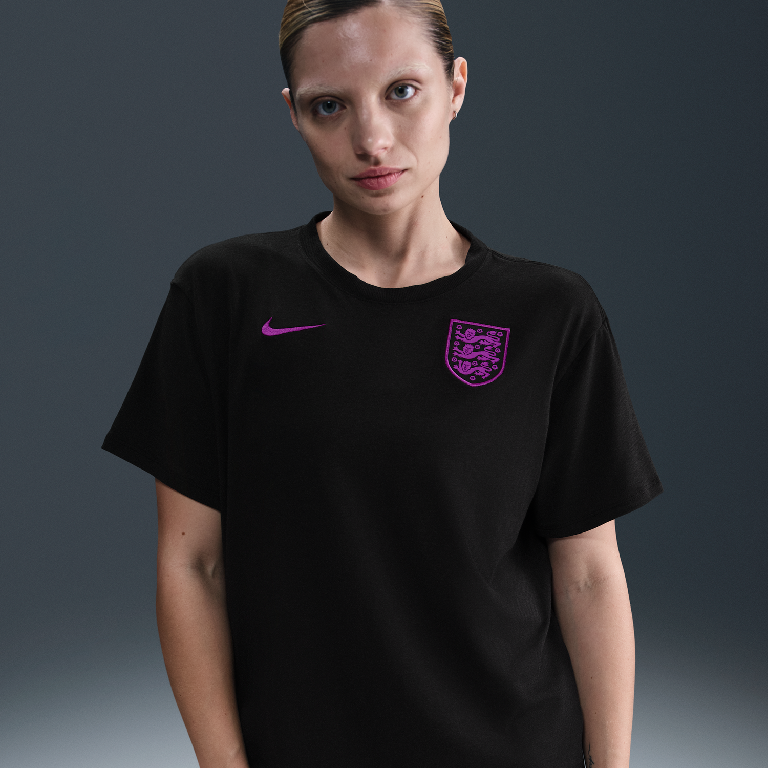 Тениска Nike England Relaxed Short Sleeve Football T-Shirt Черно | HF4917-010, 0