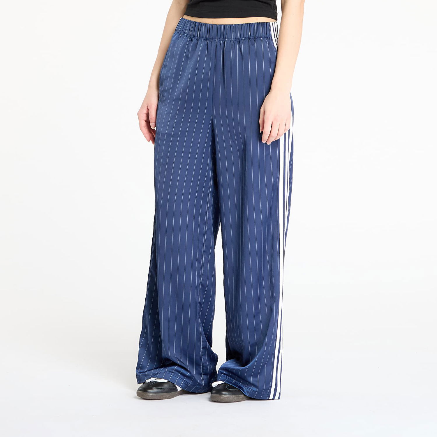 Панталони adidas Originals adidas Originals Wide Leg Joggers Синьо | KD2296, 0