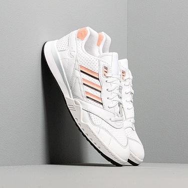 Кецове и обувки adidas Originals A.R. Trainer Бяло | EE5398, 0