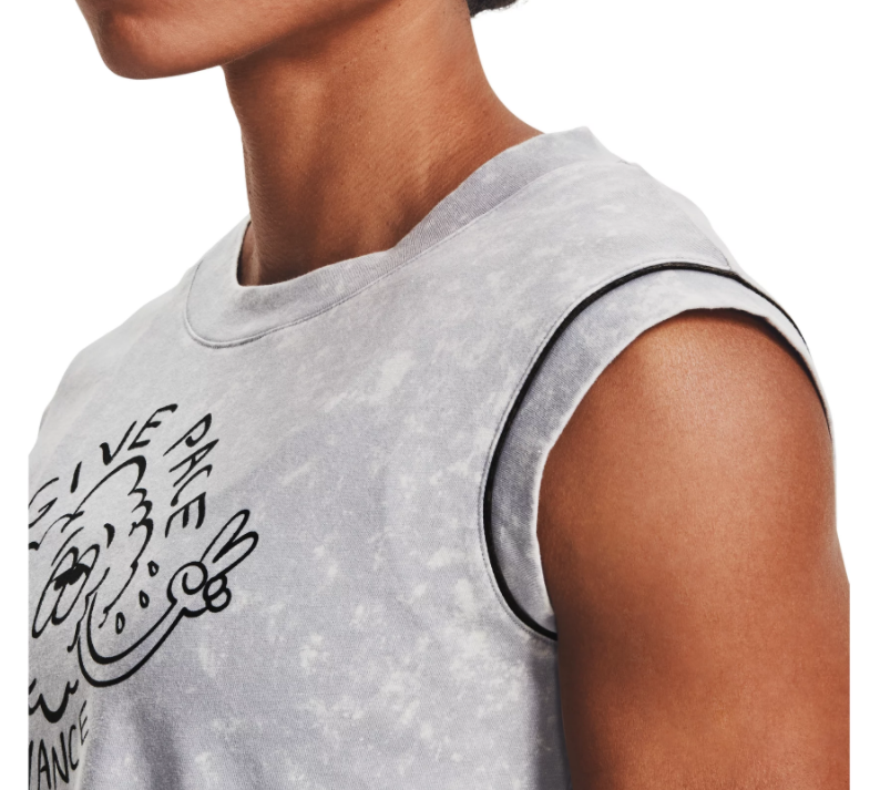 Съкратен топ Under Armour Graphic Cropped Sleeveless T-Shirt Give Pace A Chance Сиво | 1361377-014, 1
