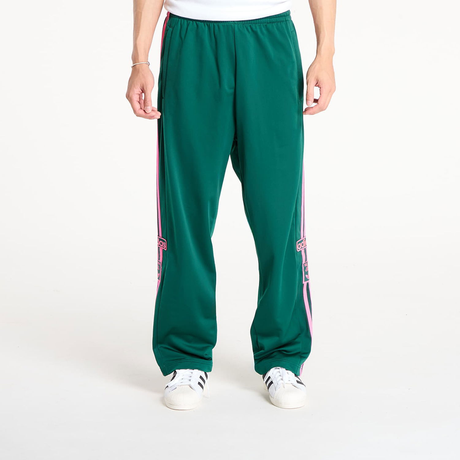 Спортни панталони adidas Originals Adibreak Tracksuit Bottoms Зелено | KD6662, 0