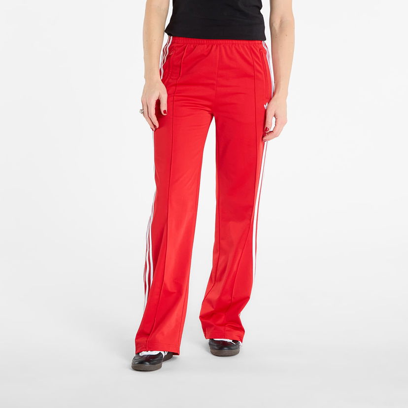 Спортни панталони adidas Originals Firebird Loose Track Pants Червено | KG3703