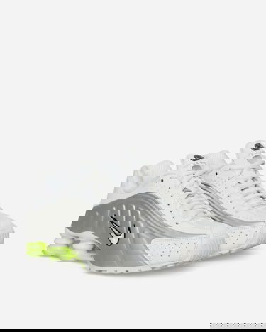 Кецове и обувки Nike Shox R4 Бяло | AR3565-102, 3