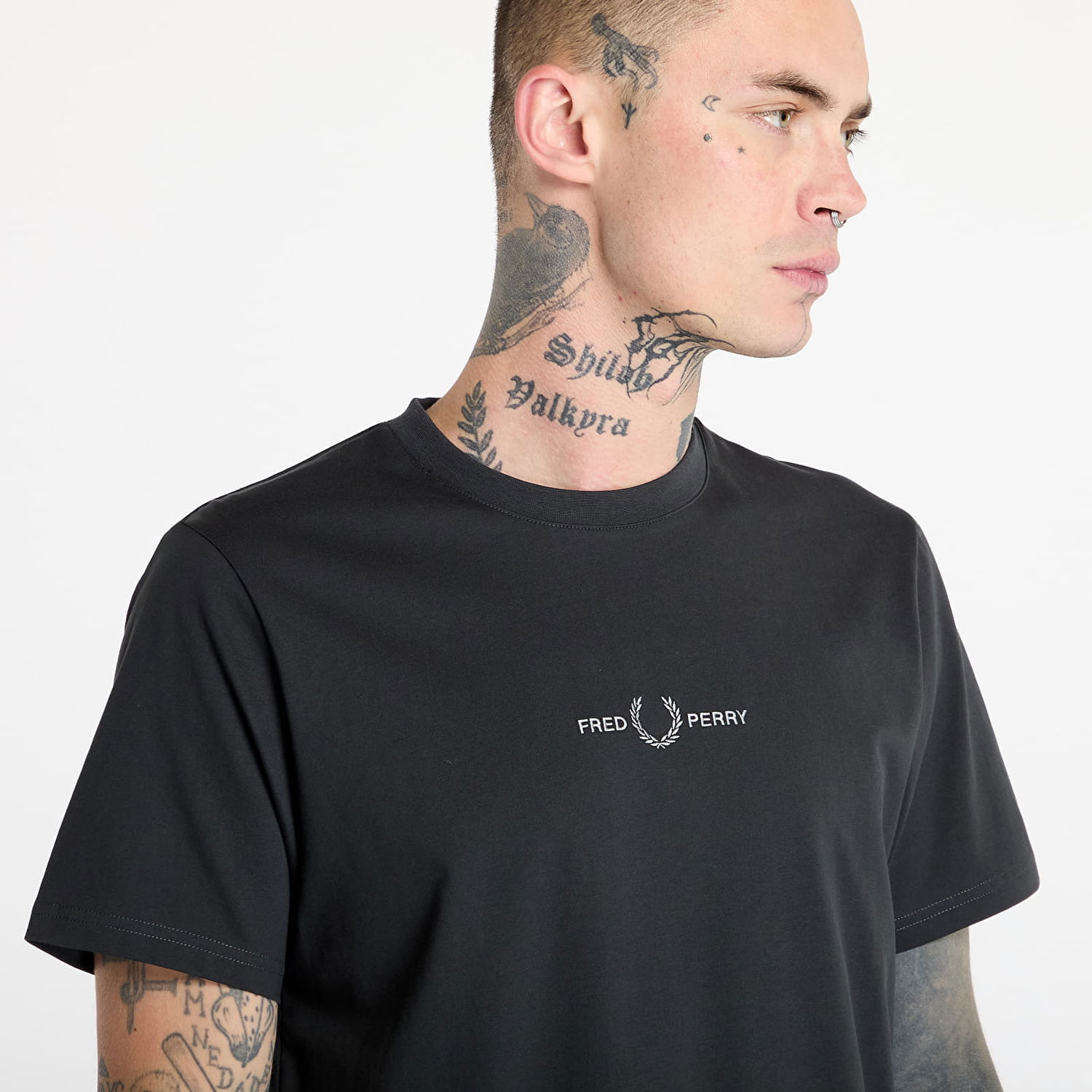 Тениска Fred Perry Embroidered Logo T-Shirt Черно | M4580 297, 1