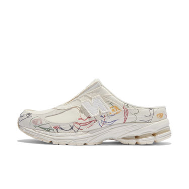 Кецове и обувки New Balance Bryant Giles x 2002 Mule "Angora" Бяло | M2002RM1, 0