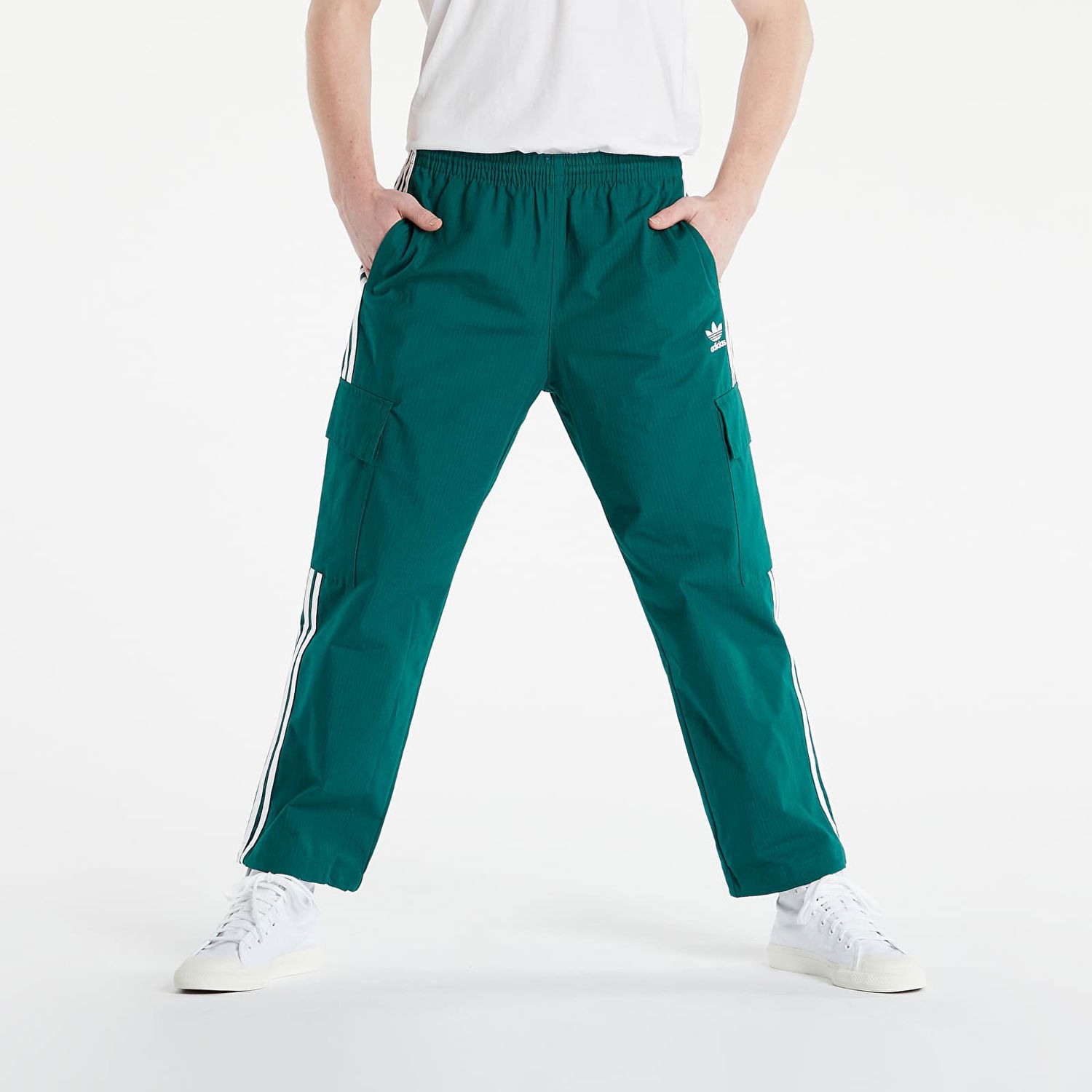 Карго панталони adidas Originals Adicolor Classics 3-Stripes Cargo Зелено | hb9474, 1