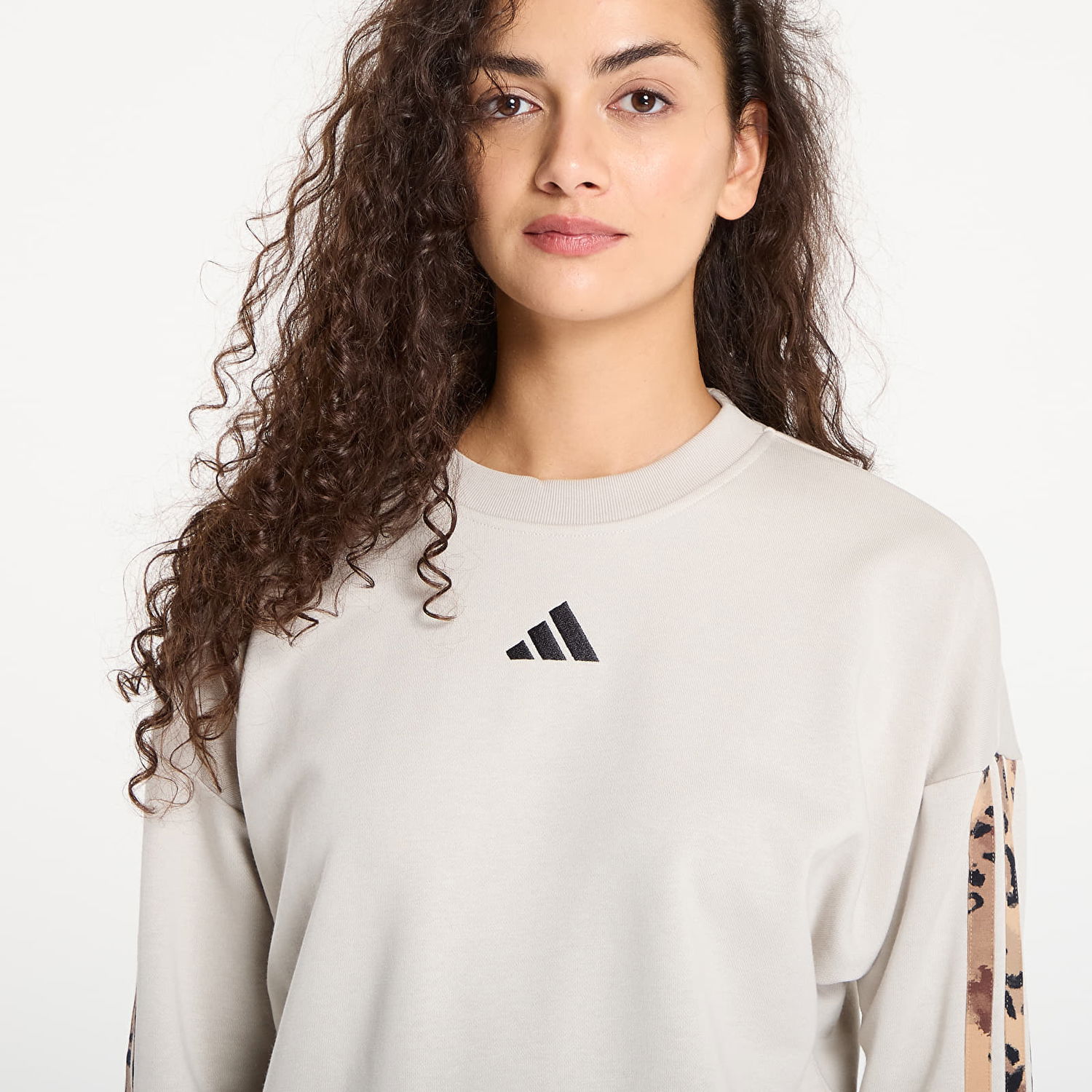 Суитчър adidas Performance Animal Print French Terry 3 Stripes Sweatshirt Бежово | JM1836, 1