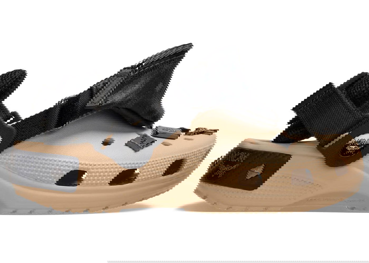 Кецове и обувки Crocs x MCM Classic Clog Бежово | 207692-212, 0