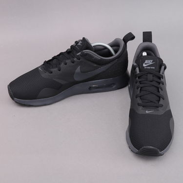 Кецове и обувки Nike Air Max Tavas Черно | 705149-010, 2