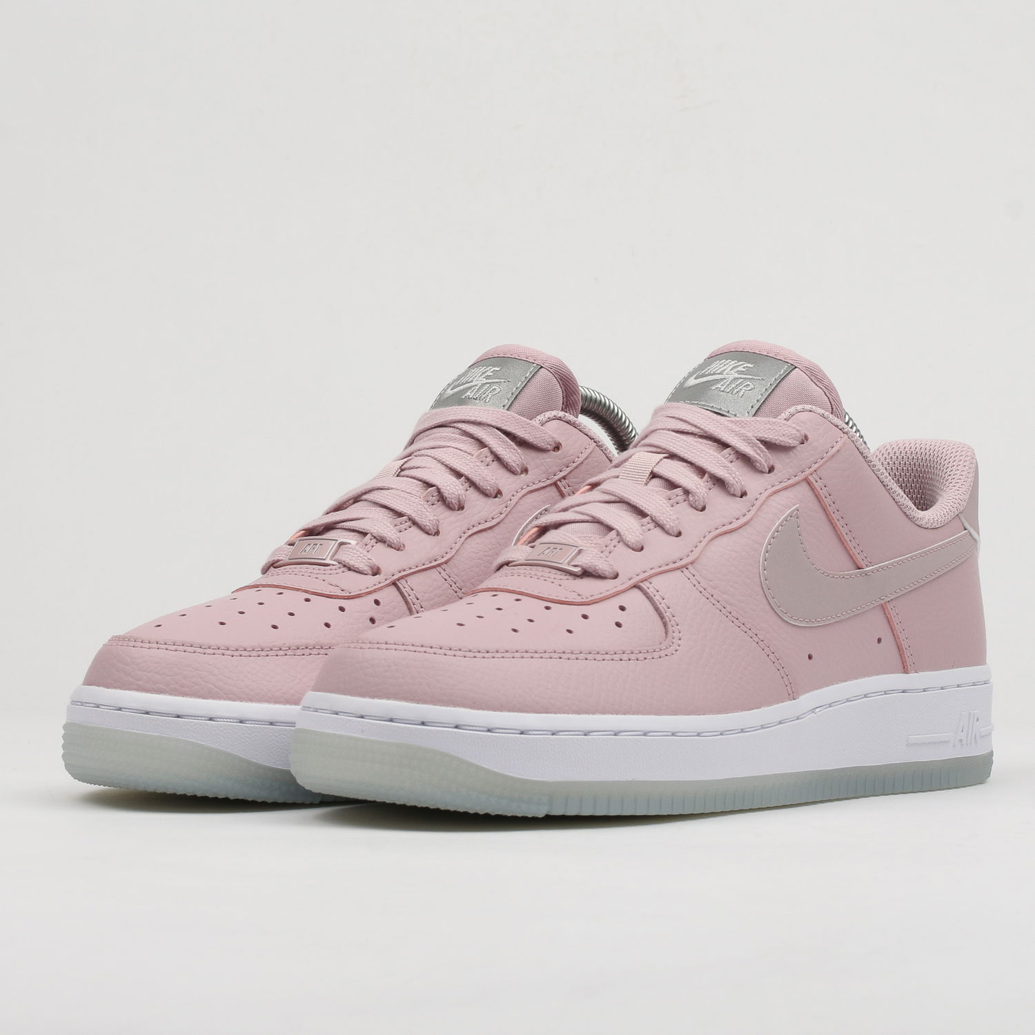 Кецове и обувки Nike Air Force 1 '07 Essential ''Plum Chalk'' W Сиво | AO2132-500, 1