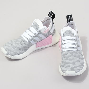 Кецове и обувки adidas Originals NMD_R2 Primeknit "White Black Pink" W Сиво | BY9520, 2