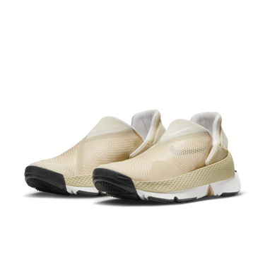 Кецове и обувки Nike Go FlyEase Бежово | DR5540-103, 2