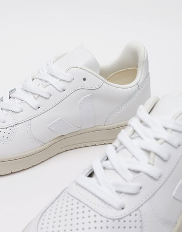 Кецове и обувки Veja V-10 Leather Extra Бяло | VX021270, 1