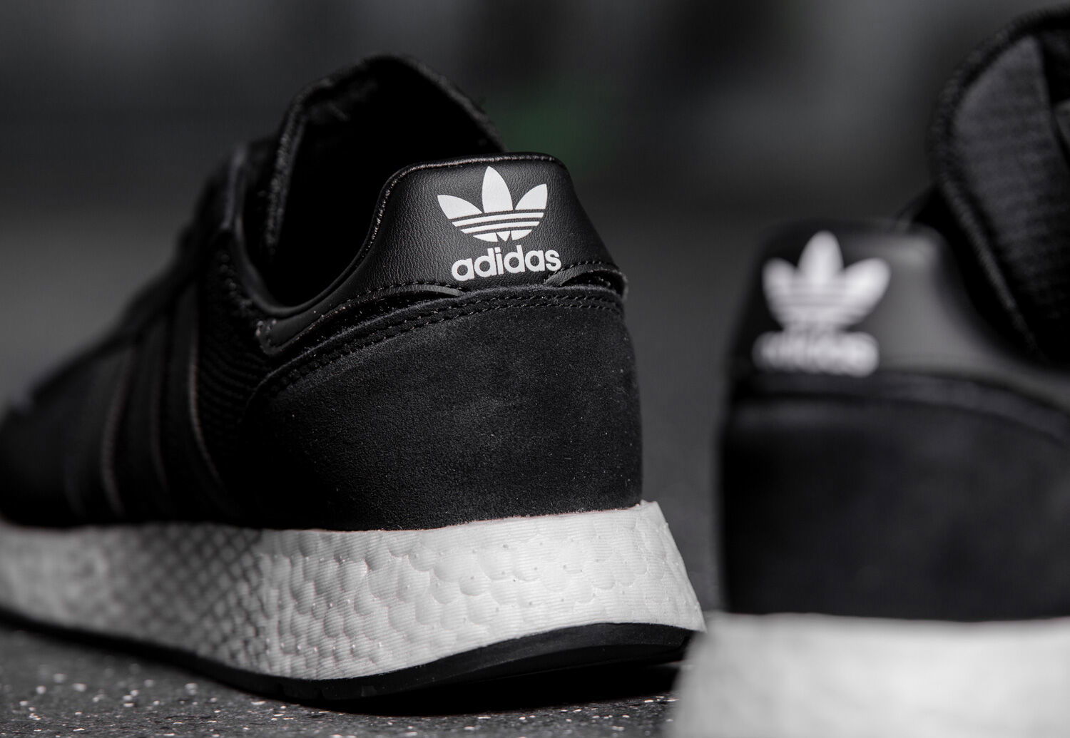 Кецове и обувки adidas Originals Marathon Tech Черно | G27463, 1