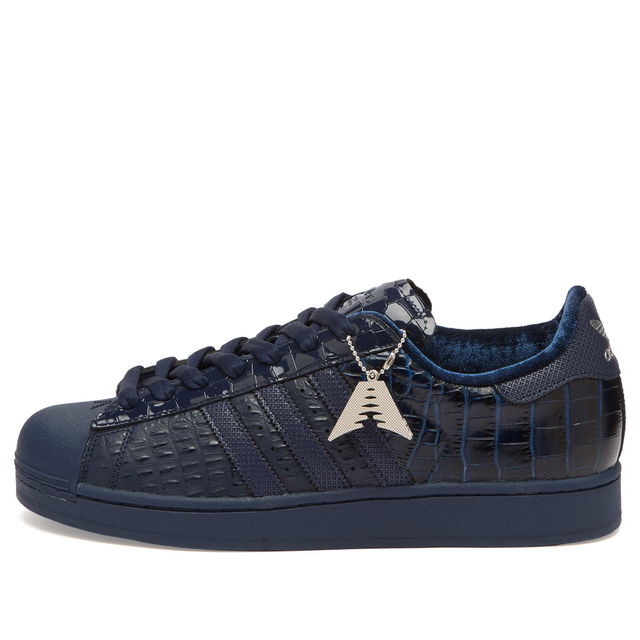 Anthony Edwards x Superstar 'Navy Croc'