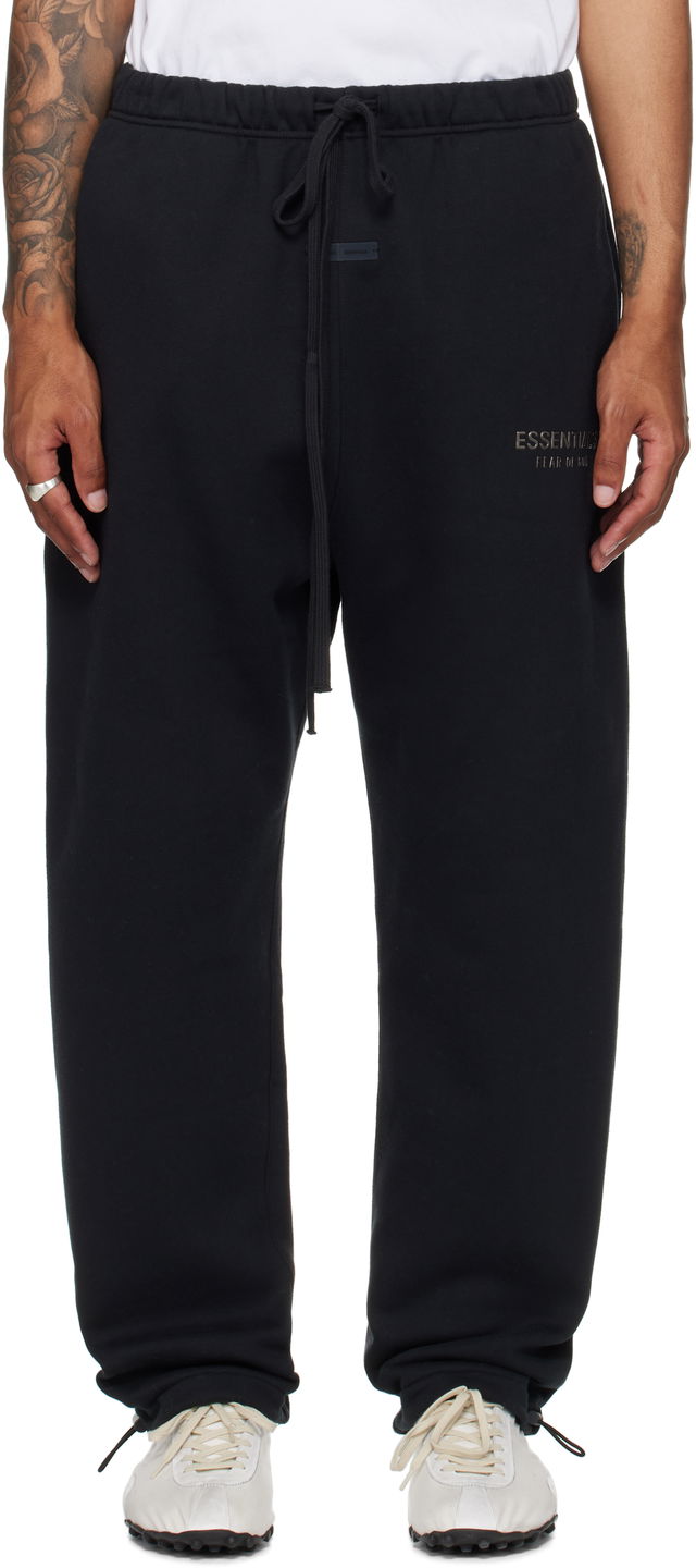 Fear of God ESSENTIALS Relaxed Fleece Sweatpants