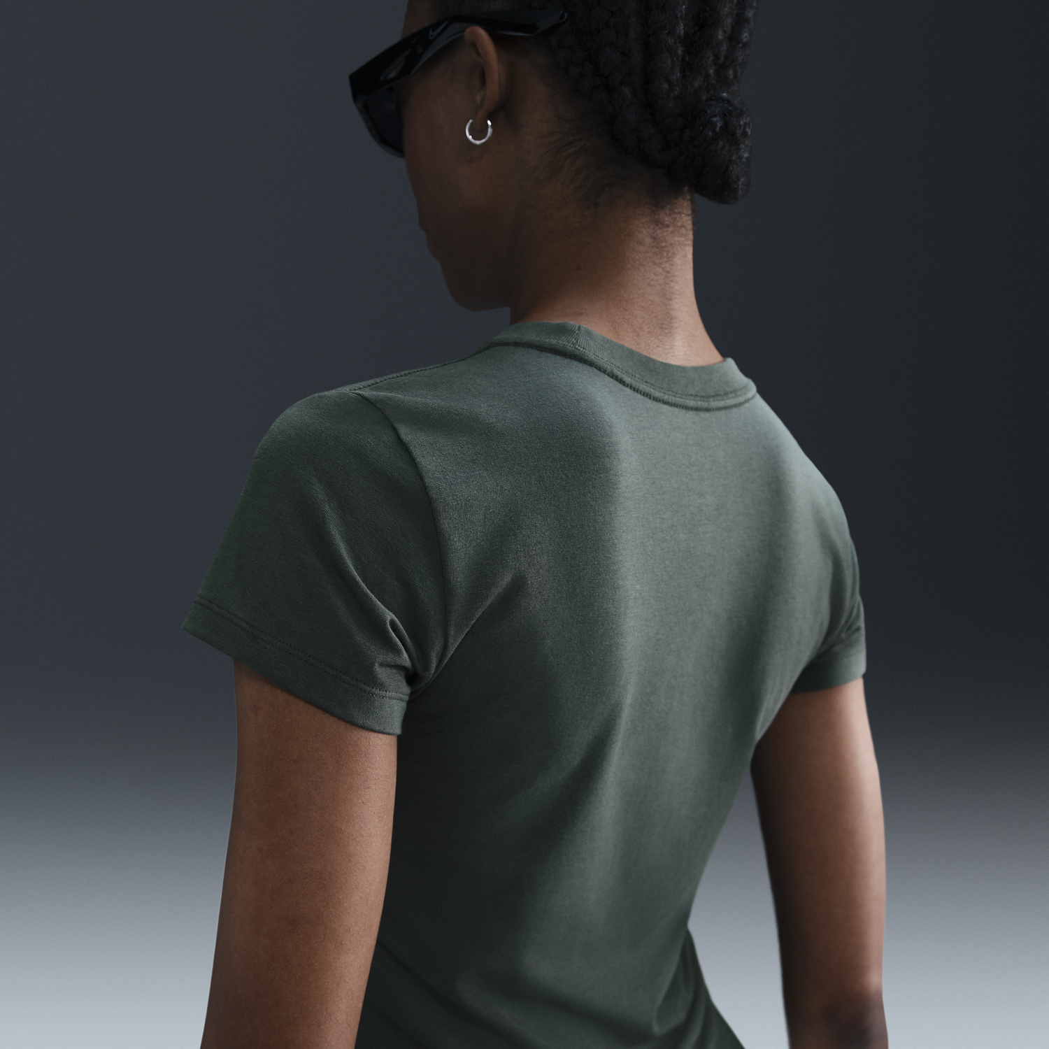 Тениска Nike Sportswear Chill Knit T-Shirt Зелено | FV5508-338, 1