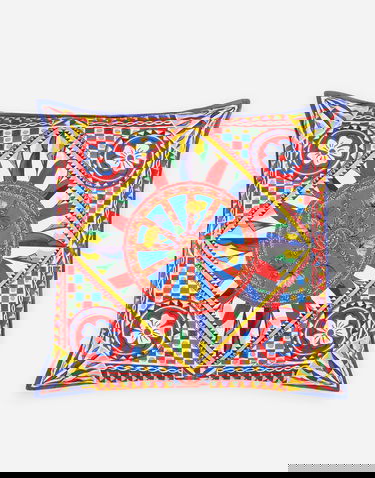 Домашен декор Dolce & Gabbana Intricate Geometric Wheel Print Canvas Cushion Large Onesize Многоцветен | TCE003TCA97UC068, 0