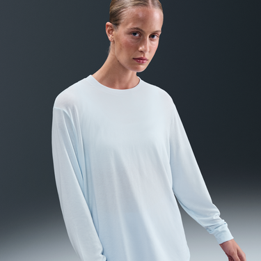 Тениска Nike Nike One Relaxed Dri-FIT Long Sleeve T-Shirt Синьо | FN2817-423, 1