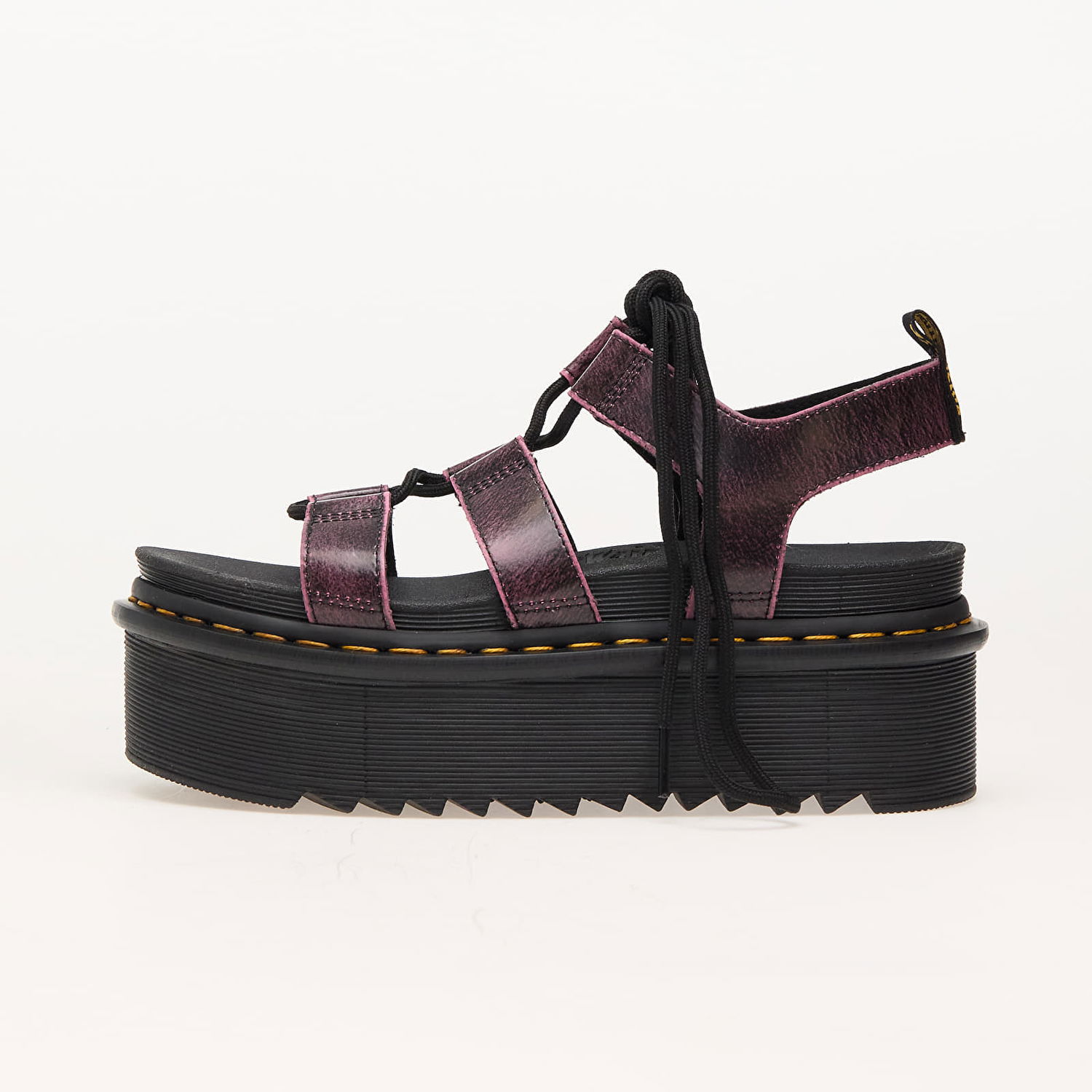 Кецове и обувки Dr. Martens Nartilla Xl Black/ Fondant Pink Two Tone Rub Off Черно | DM31540379, 0