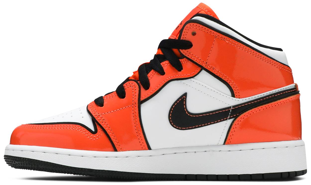 Кецове и обувки Jordan Air Jordan 1 Mid Turf Orange GS Оранжево
 | BQ6931-802, 0