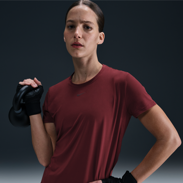 Тениска Nike Dri-FIT One Classic Short Sleeve Training Top Бургунди | FN2798-619, 1